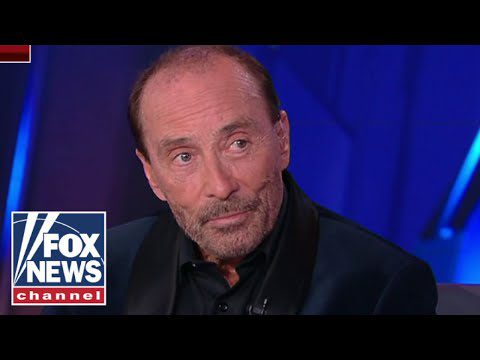 You are currently viewing Lee Greenwood: Our children must understand the sacrifice for freedom
