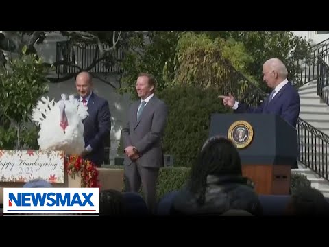 You are currently viewing ‘I wasn’t at the first Thanksgiving’: Biden pardons turkeys at White House