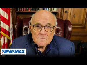Read more about the article Rudy Giuliani: ‘I see 2020’ every day now | Rob Schmitt Tonight